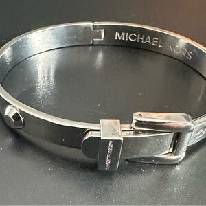 Michael Kors Metallic Silver Bangle